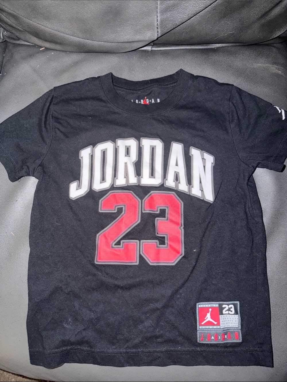 Kids Small 5-6 size basketball jump man Jordan Black Tee with Red 23 Graphic